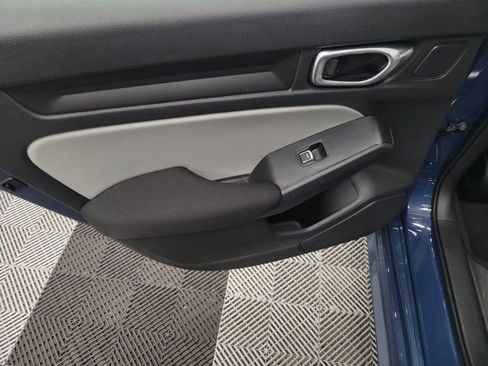 Certified 2025 Honda Civic Sport image 14