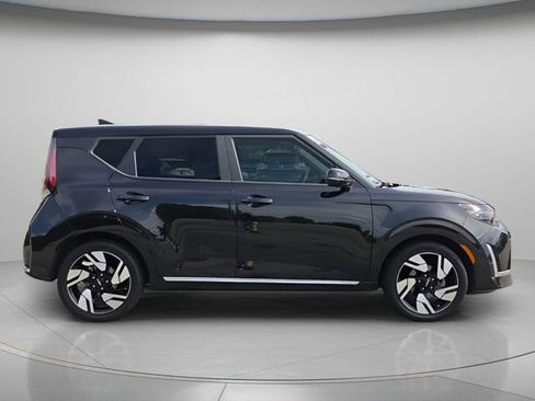 Used 2024 Kia Soul GT-Line FWD image 8