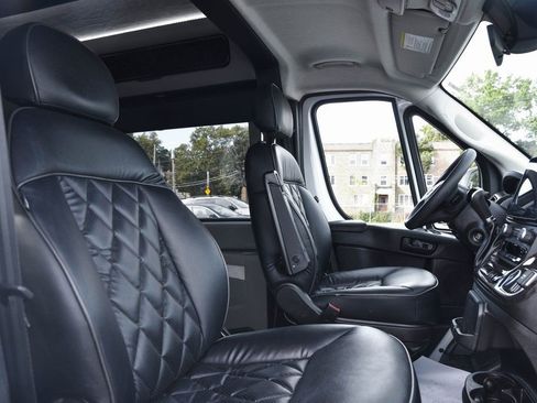 Used 2023 RAM ProMaster 2500 w/ Premium Convenience Group (B) image 16