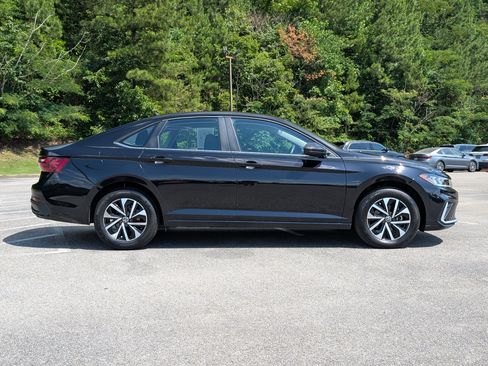 Used 2025 Volkswagen Jetta S FWD image 10