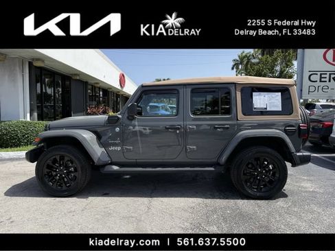 Used 2021 Jeep Wrangler Unlimited Sahara w/ Safety Group AWD/4WD image 5