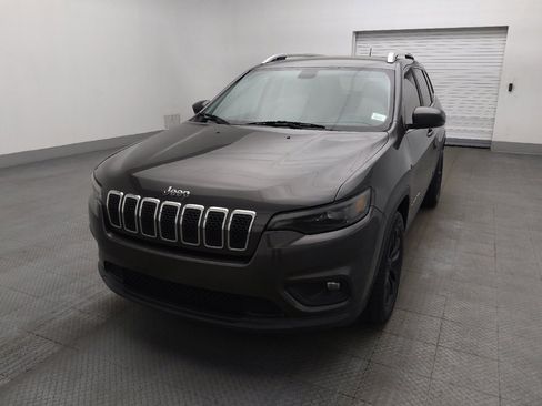 Used 2020 Jeep Cherokee Latitude Plus image 15
