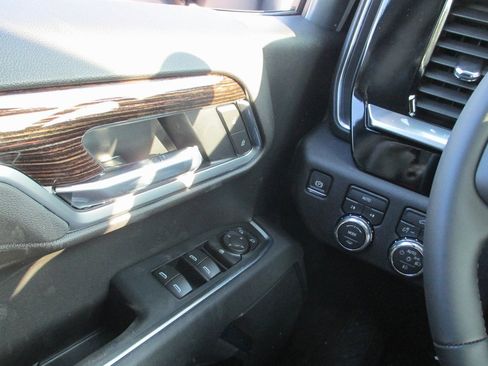 New 2026 GMC Sierra 1500 Elevation w/ Max Trailering Package image 14