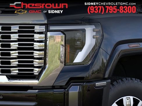 New 2026 GMC Sierra 2500 Denali w/ Denali Reserve Package AWD/4WD image 10