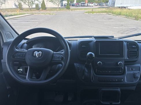 Used 2023 RAM ProMaster 2500 FWD image 13