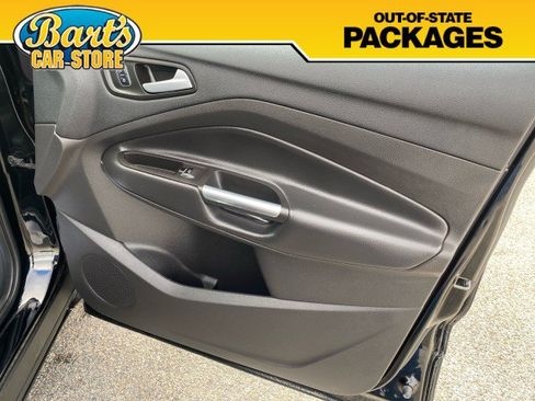 Used 2017 Ford Escape Titanium FWD image 13