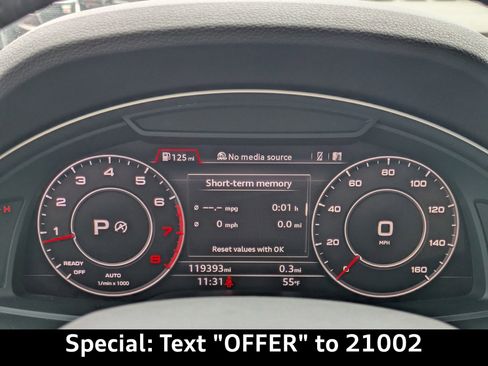 Used 2017 Audi Q7 3.0T Premium Plus image 37