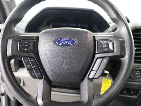 Used 2021 Ford F550 4x4 Regular Cab Super Duty image 23