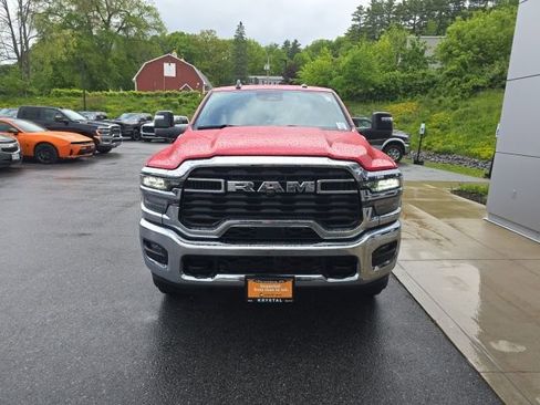 Certified 2026 RAM 2500 Big Horn AWD/4WD image 2
