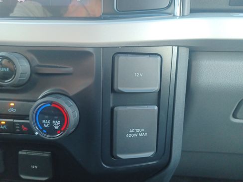 New 2026 Ford F250 XLT w/ XLT Premium Package image 31