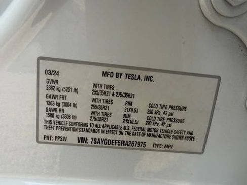 Used 2024 Tesla Model Y Performance AWD/4WD image 36