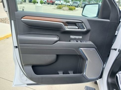 Certified 2024 GMC Sierra 1500 Denali w/ Denali Reserve Package AWD/4WD image 12
