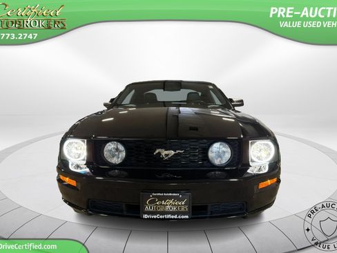 Used 2007 Ford Mustang GT Premium image 2