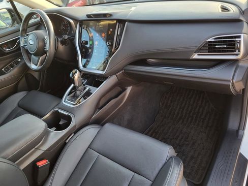 Used 2023 Subaru Outback Limited image 8