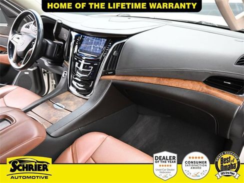 Used 2015 Cadillac Escalade Premium image 49