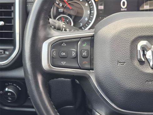 Used 2022 RAM 1500 Laramie AWD/4WD image 25