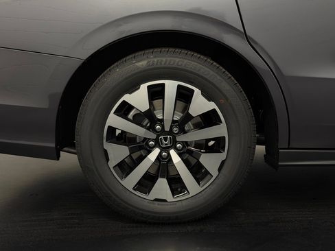 New 2026 Honda Odyssey EX-L image 23