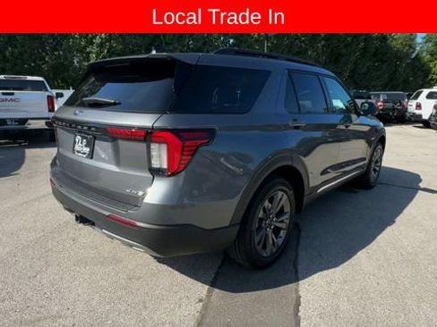Used 2025 Ford Explorer Active w/ Active Comfort Package AWD/4WD image 8