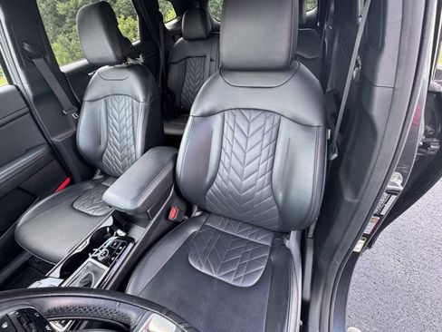 Used 2023 Kia Sportage X-Line w/ X-Line Premium Package image 12