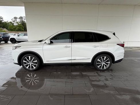 Used 2025 Acura MDX FWD w/ Technology Package image 9