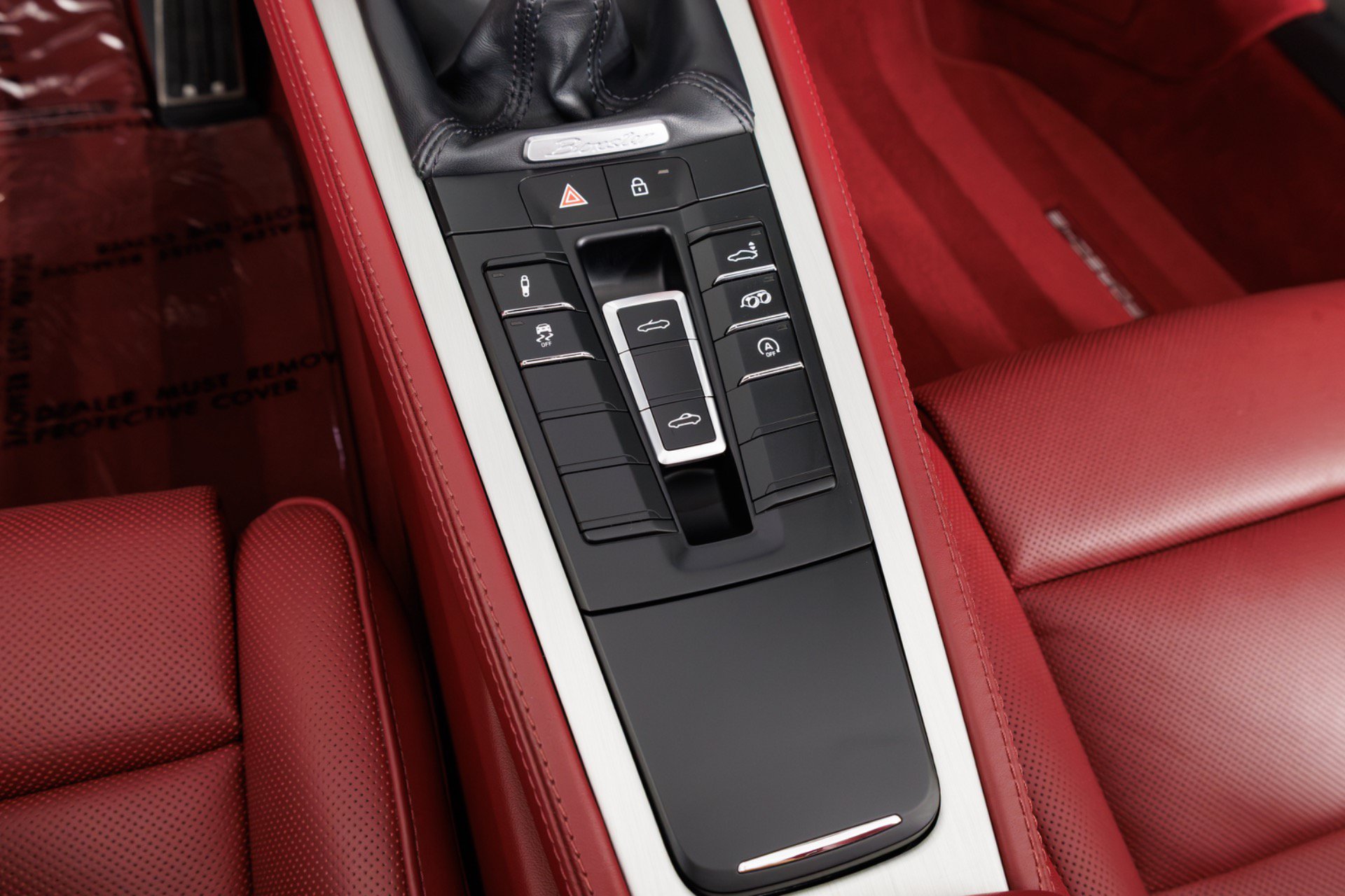 Used 2021 Porsche 718 Boxster RWD image 25
