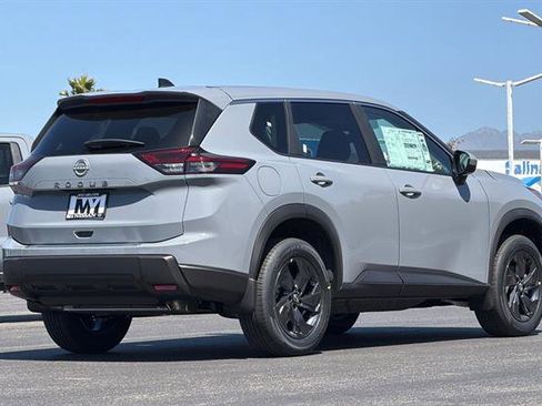 New 2026 Nissan Rogue SV FWD image 4