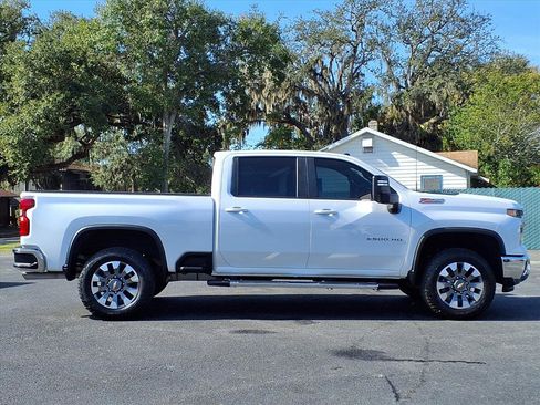 Used 2024 Chevrolet Silverado 2500 LT image 25