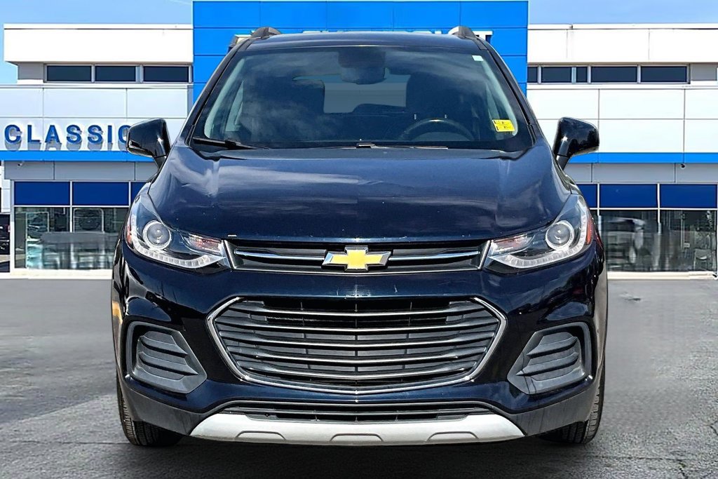 Used 2022 Chevrolet Trax LT w/ LT Convenience Package FWD image 19