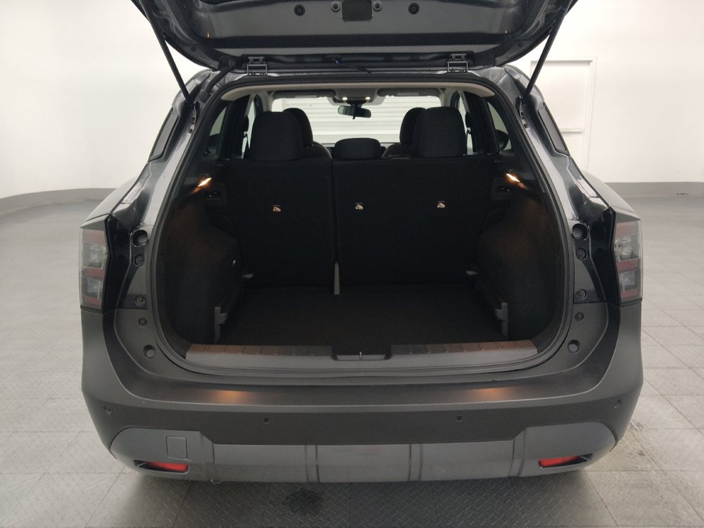Used 2025 Nissan Kicks SV FWD image 29