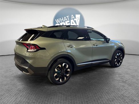 Certified 2023 Kia Sportage X-Line image 3
