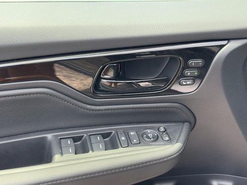 Used 2026 Honda Odyssey Elite image 18