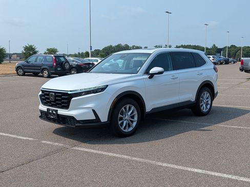 Used 2024 Honda CR-V EX-L image 2