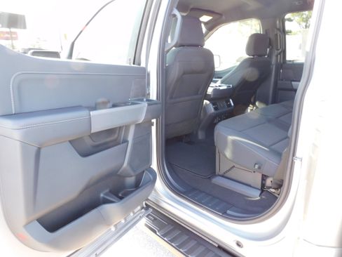 New 2025 Ford F150 XLT w/ Equipment Group 302A MID image 12