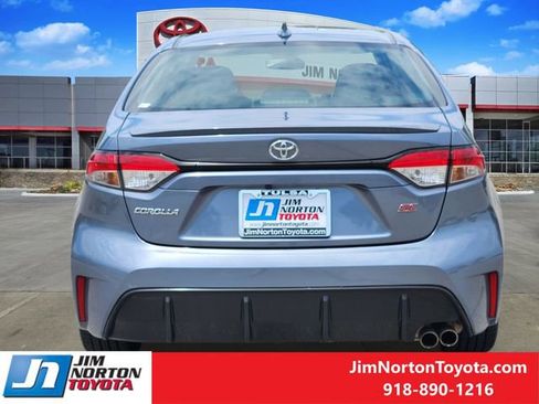 Used 2024 Toyota Corolla SE FWD image 6