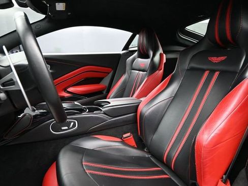 Used 2019 Aston Martin V8 Vantage Coupe RWD image 10