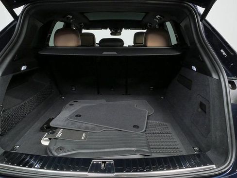 New 2026 Porsche Cayenne AWD image 30