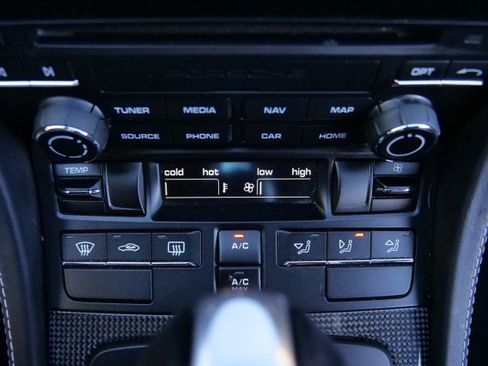 Used 2023 Porsche 718 Boxster Spyder image 16