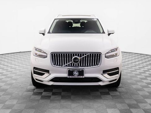 Used 2024 Volvo XC90 T8 Plus image 9