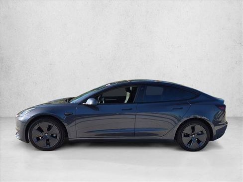 Used 2022 Tesla Model 3 RWD image 8