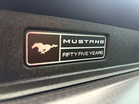 Used 2020 Ford Mustang GT Premium w/ GT Performance Package RWD image 23