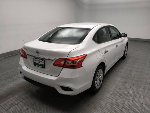 Used 2018 Nissan Sentra S FWD image 9