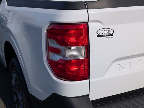 New 2026 Ford Maverick XLT w/ XLT Luxury Package image 12