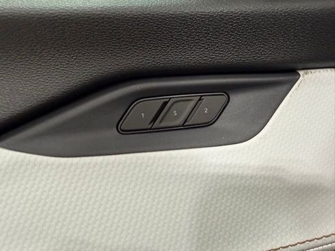 New 2026 Jeep Cherokee Overland image 25