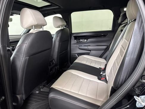 Used 2025 Honda CR-V Sport Touring image 12