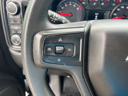 Used 2020 Chevrolet Silverado 1500 Custom Trail Boss w/ Custom Convenience Package AWD/4WD image 36