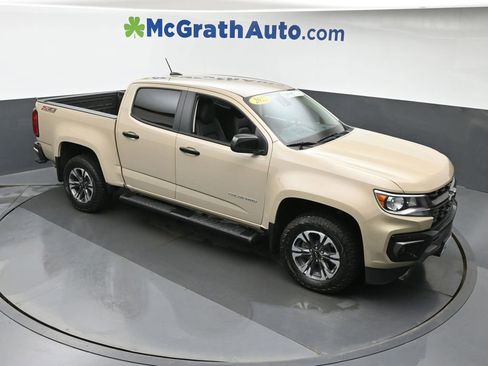 Used 2022 Chevrolet Colorado Z71 w/ Safety Package image 3