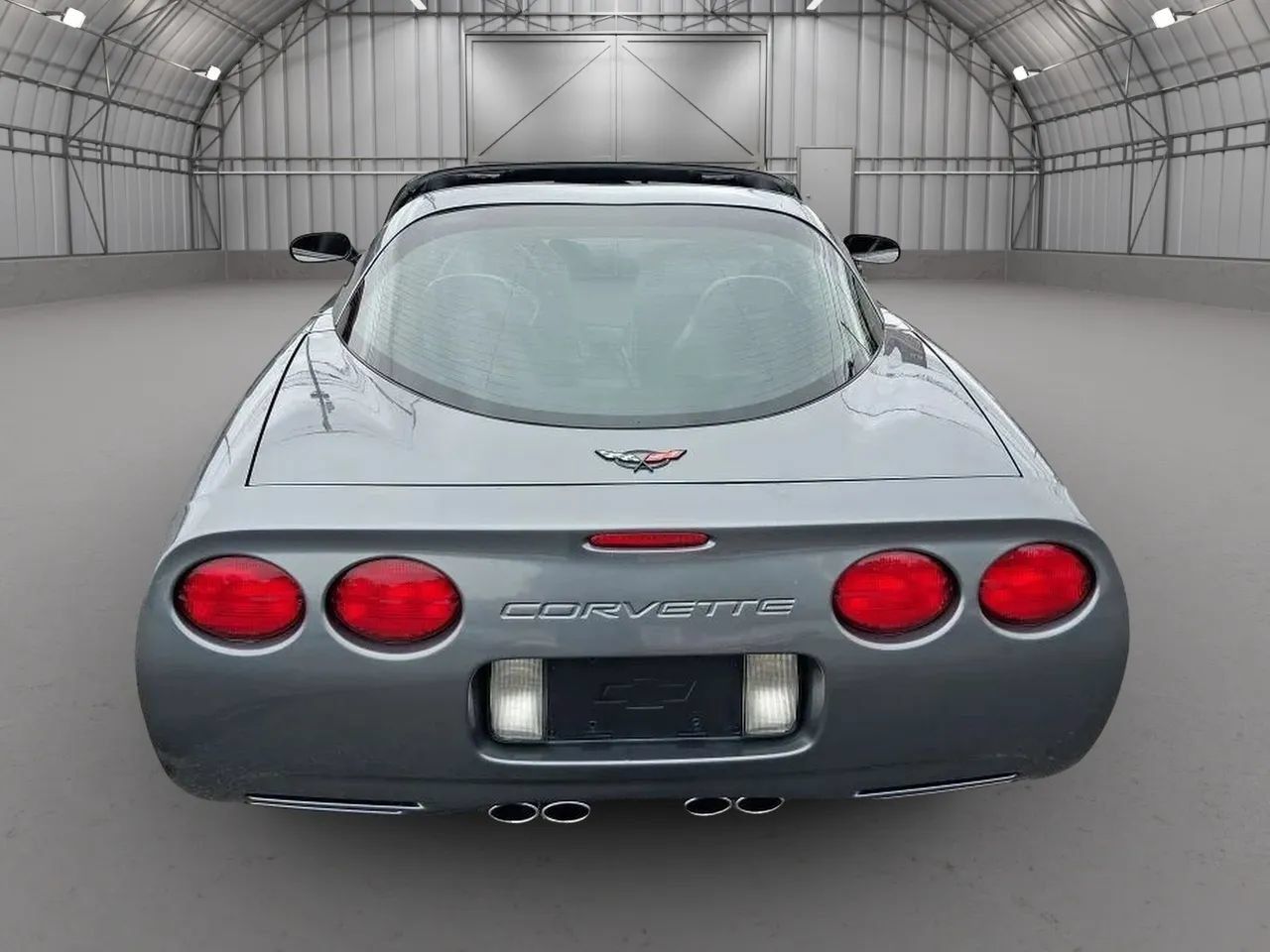 Used 2004 Chevrolet Corvette Coupe w/ Preferred Equipment Group RWD image 35