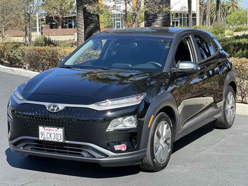 Used 2021 Hyundai Kona SEL w/ Cargo Package FWD image 14