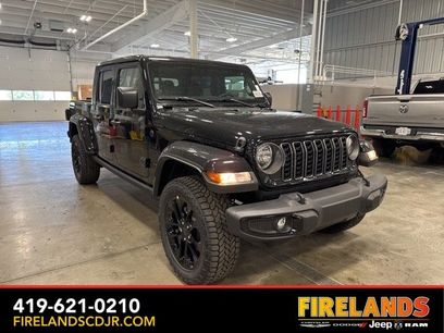 New 2025 Jeep Gladiator Sport