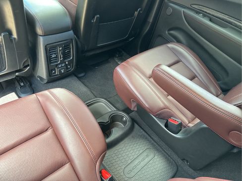 Used 2024 Dodge Durango R/T AWD/4WD image 23